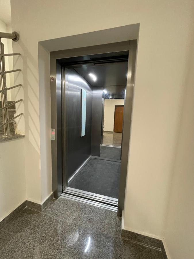 Azure Apartments Budva Bagian luar foto