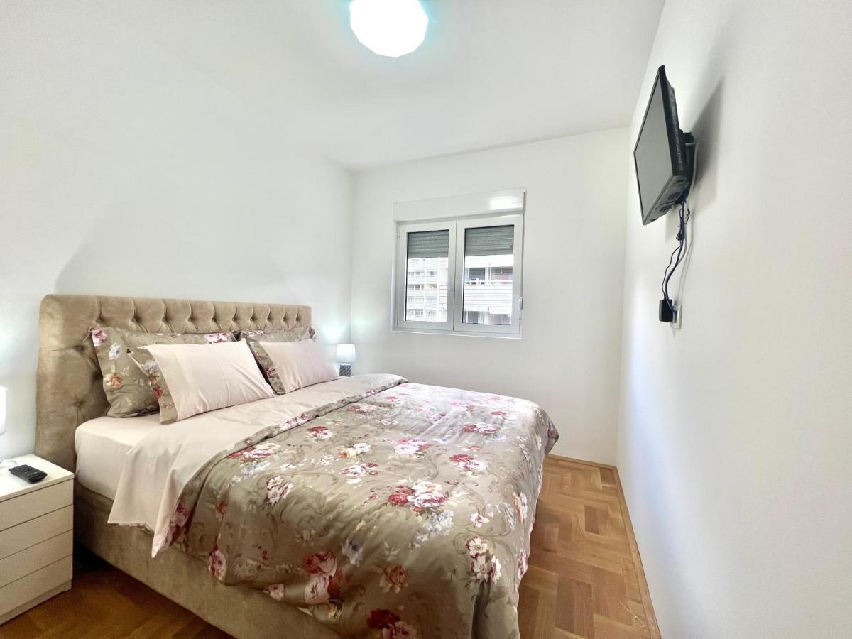 Azure Apartments Budva Bagian luar foto