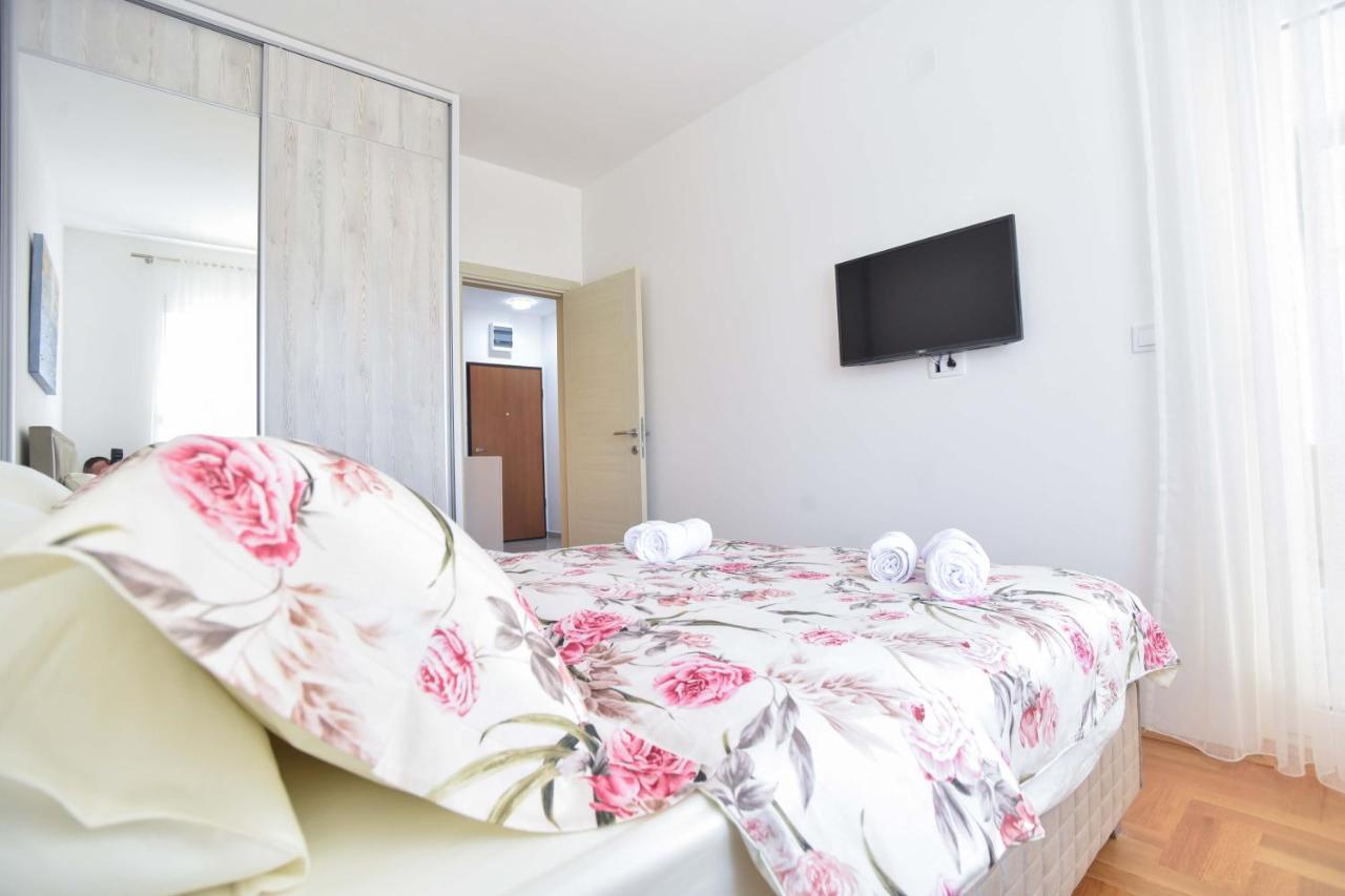 Azure Apartments Budva Bagian luar foto