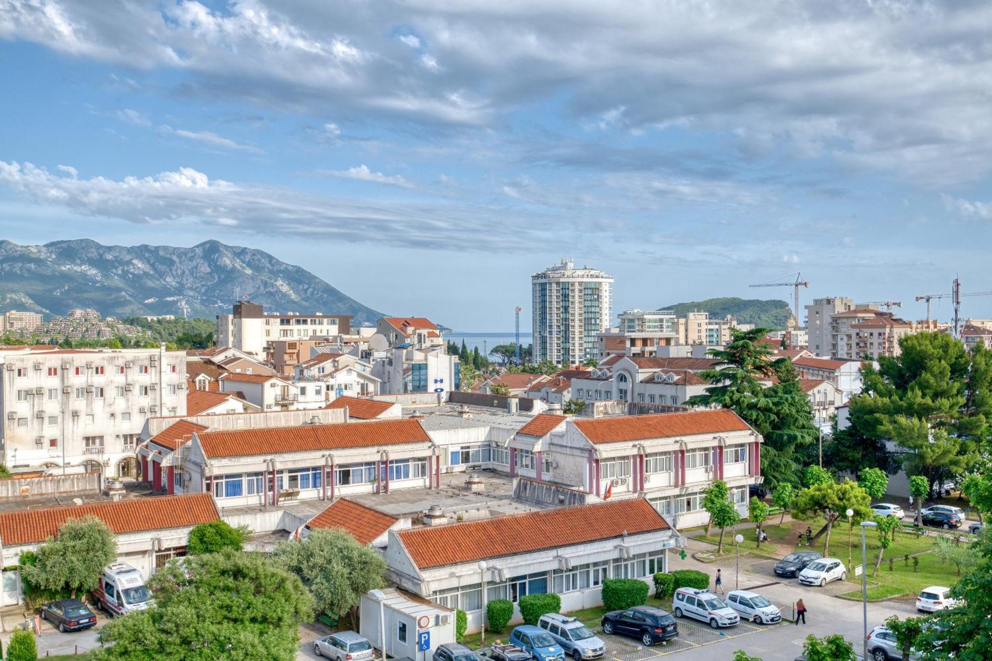 Azure Apartments Budva Bagian luar foto